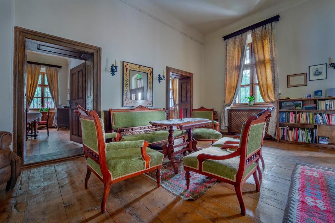 Conacul Gaal Kuria Hotel Dalnic Buitenkant foto