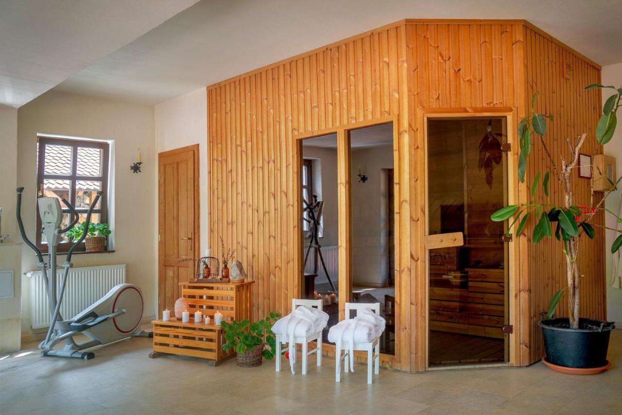 Conacul Gaal Kuria Hotel Dalnic Buitenkant foto