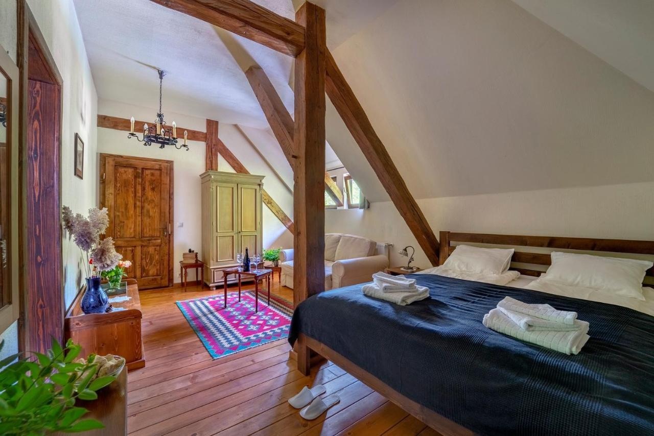 Conacul Gaal Kuria Hotel Dalnic Buitenkant foto