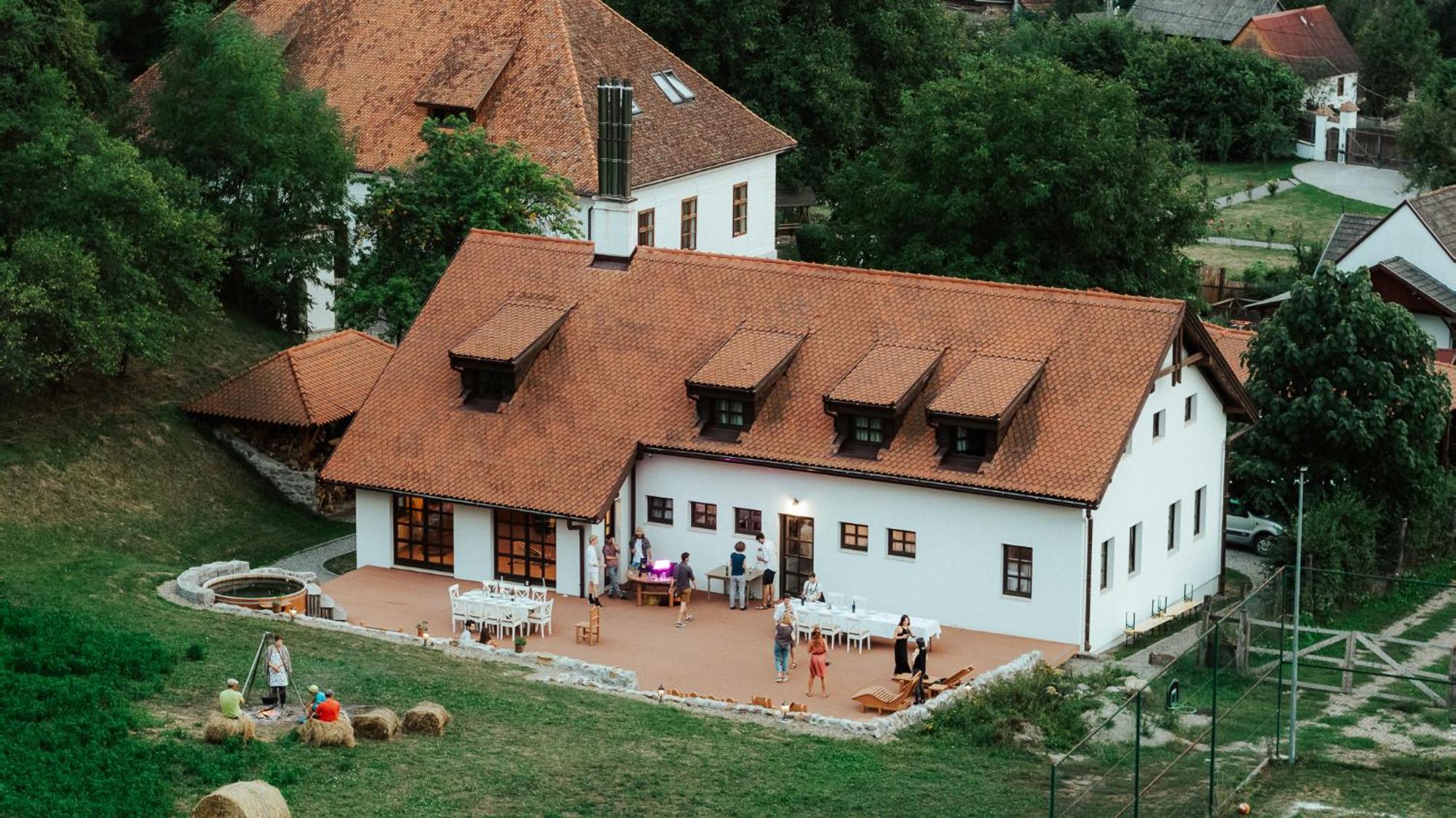 Conacul Gaal Kuria Hotel Dalnic Buitenkant foto